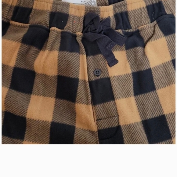 Men's Goodfellow Microfleece Pajama Pants Beige/Black Plaid - Picture 2 of 5